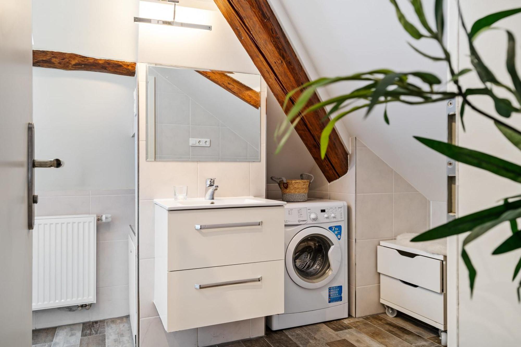 Stylish 1br In Grund Luxemburg